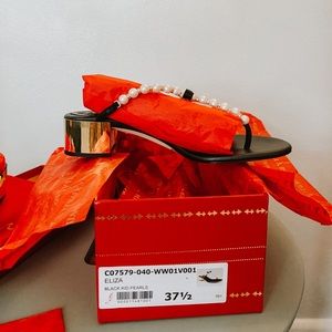 RENÉ CAOVILLA 40MM SWAROVSKI PEARL SANDALS W/ BOW